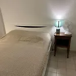 Centre-ville, Proche - Appt 2p Cabine, 4 Pers Avec Parking Prive, - Fr-1-250-114