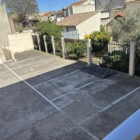 Centre-ville, Proche - Appt 2p Cabine, 4 Pers Avec Parking Prive, - Fr-1-250-114 * Le Grau-du-Roi