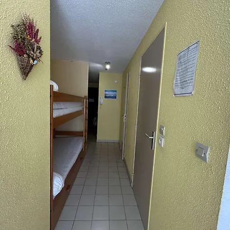 Centre-ville, Proche - Appt 2p Cabine, 4 Pers Avec Parking Prive, - Fr-1-250-114 Le Grau-du-Roi