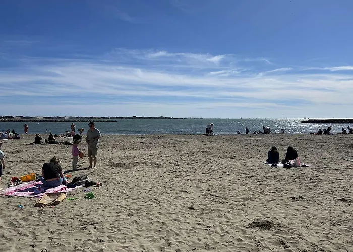 Centre-ville, Proche - Appt 2p Cabine, 4 Pers Avec Parking Prive, - Fr-1-250-114