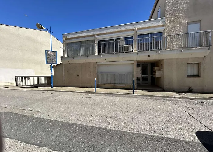 Centre-ville, Proche - Appt 2p Cabine, 4 Pers Avec Parking Prive, - Fr-1-250-114 Daire *